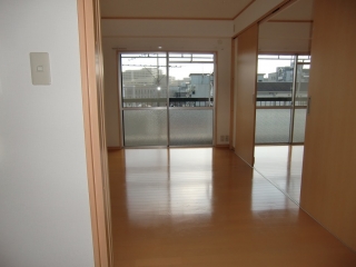 四国ビルマンション　4階<br>(神戸大学医学部近く)のおすすめ写真